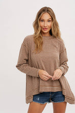 Load image into Gallery viewer, CREWNECK SLOUCHY STRIPE TOP