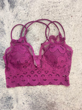 Load image into Gallery viewer, Crochet Lace Bralette