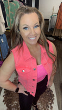 Load image into Gallery viewer, Distressed Crop Denim Vest