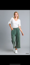 Load image into Gallery viewer, Wide Leg Corduroy Pants