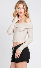 Load image into Gallery viewer, Off Shoulder Crop Top