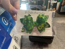 Load image into Gallery viewer, Faux Leather Bows