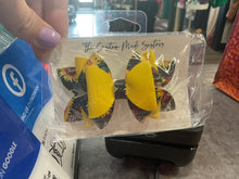 Load image into Gallery viewer, Faux Leather Bows