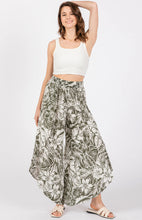 Load image into Gallery viewer, Overlap Front Split Thigh Pants (Green)