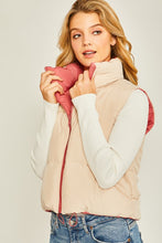 Load image into Gallery viewer, Reversible Puffer Vest