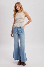 Load image into Gallery viewer, TEXTURED LACE TRIMMED HALTER TOP