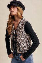 Load image into Gallery viewer, Leopard Print Quilted Vest