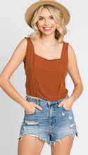 Load image into Gallery viewer, Squared Neck Sleeveless Top