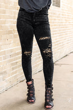 Load image into Gallery viewer, Distressed Skinny Jeans with Leopard Patches