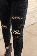 Load image into Gallery viewer, Distressed Skinny Jeans with Leopard Patches
