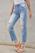 Load image into Gallery viewer, Distressed Boyfriend Jeans