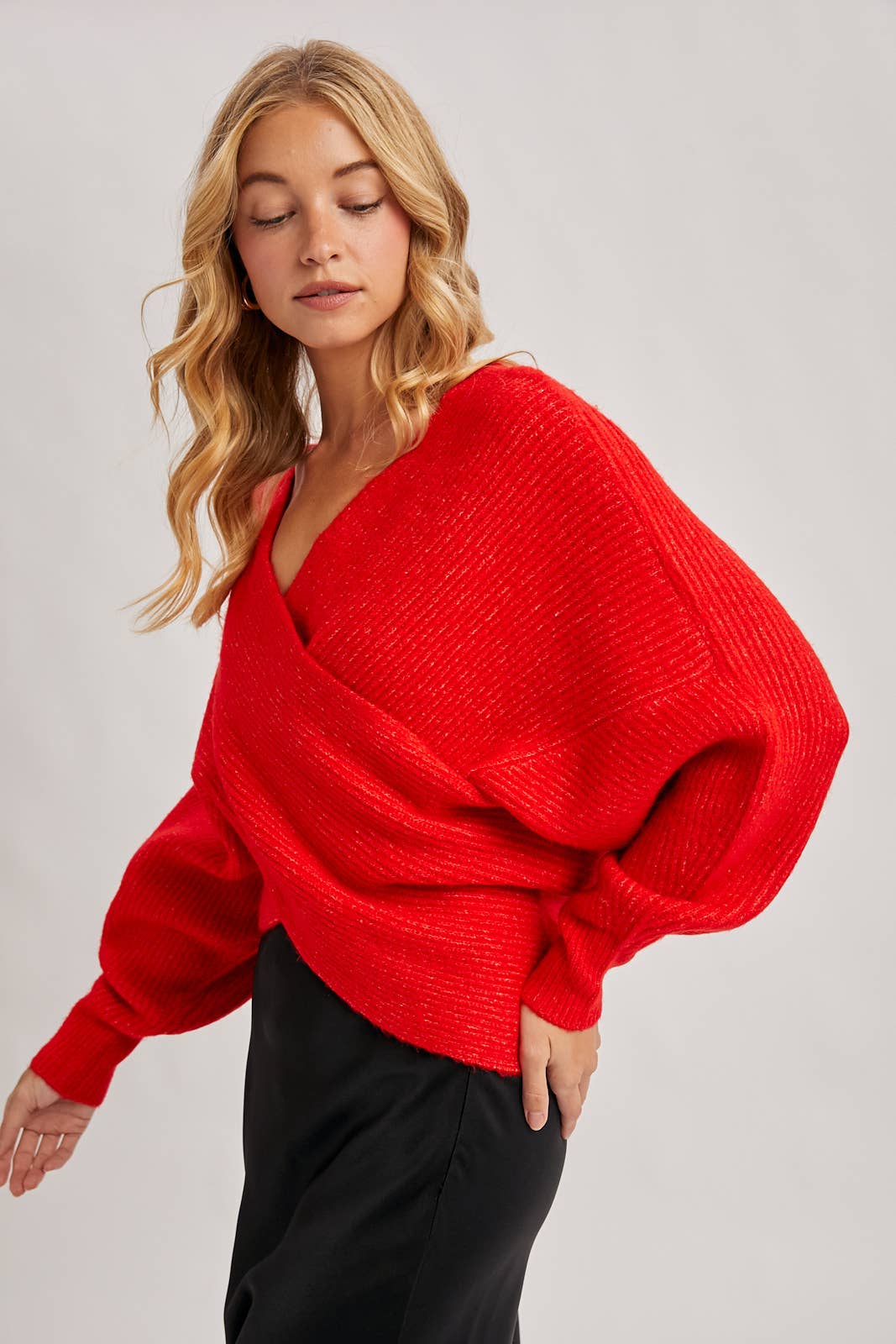 CROSSOVER RIBBED PULLOVER