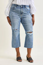 Load image into Gallery viewer, JUDY BLUE High Waisted w/ Destroy Crop Wide Leg - PLUS
