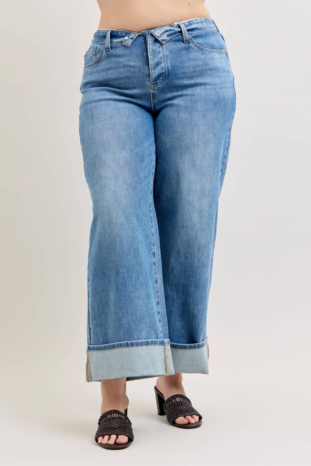 JUDY BLUE Mid Rise Straight w/ Fold over WB - PLUS