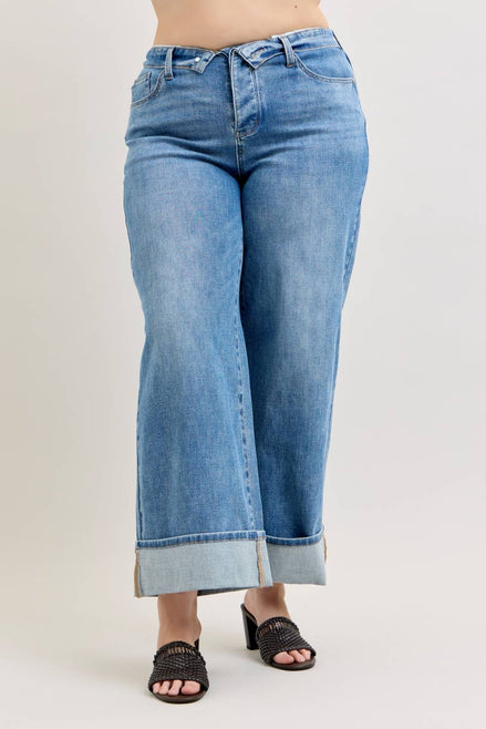 JUDY BLUE Mid Rise Straight w/ Fold over WB - PLUS