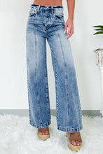 Load image into Gallery viewer, Seamed High Waisted Wide Leg Jeans
