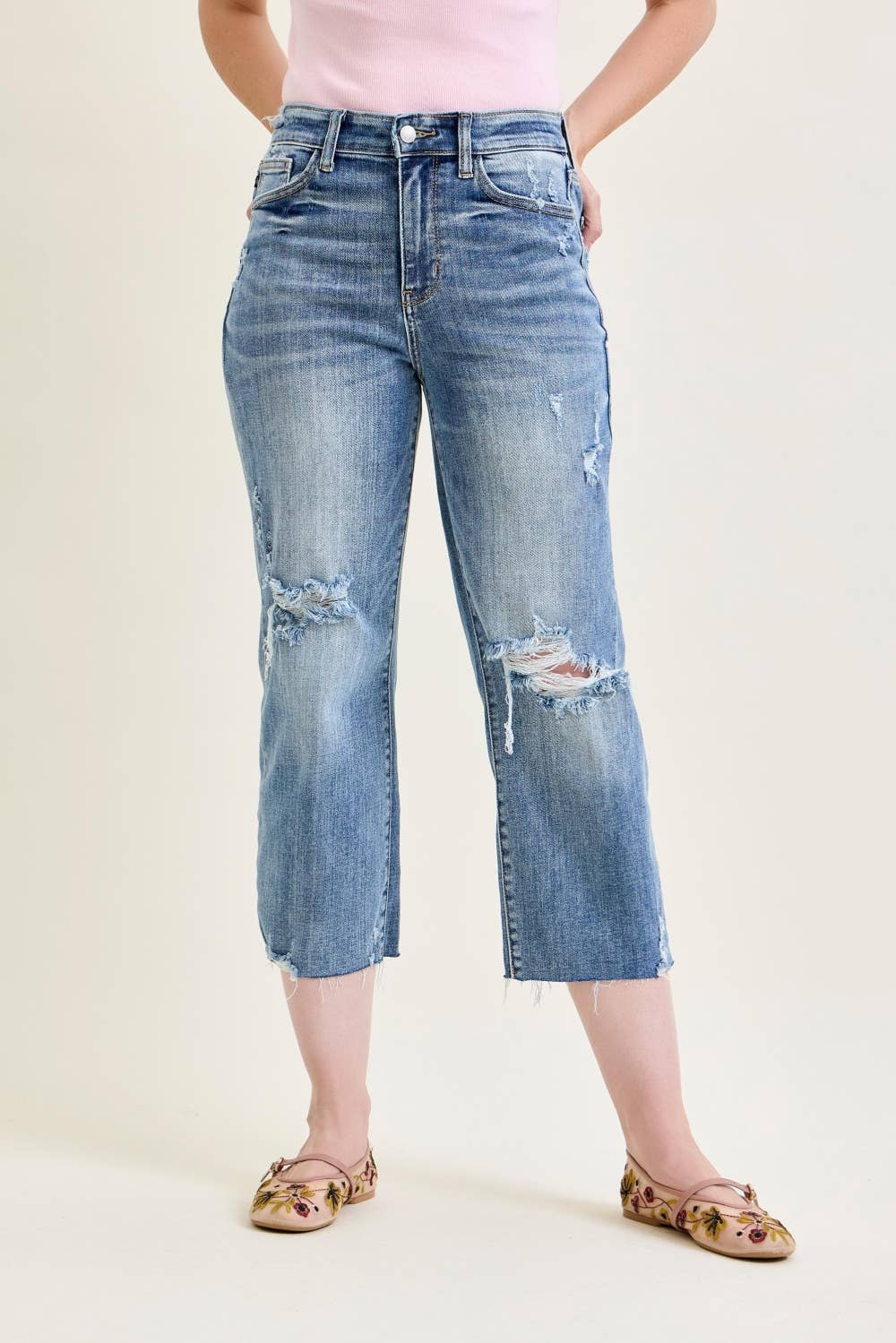 JUDY BLUE High Waisted w/ Destroy Crop Wide Leg