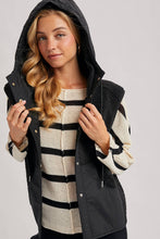 Load image into Gallery viewer, SHERPA FLEECE HOODED VEST WITH FAUX SUEDE INNER
