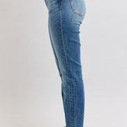 Dawn Renee Vintage Wash Boyfriend Judy Blue Jeans