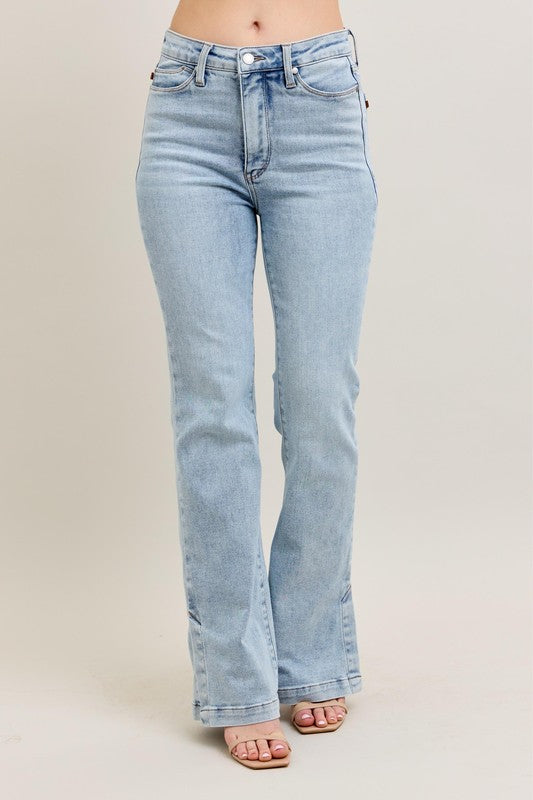GiGi Vintage Wash w/Side Leg Slit Judy Blue Denim Jeans