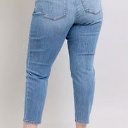 Dixie Belle Slim Fit Judy Blue Denim Jeans
