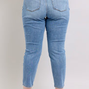Dixie Belle Slim Fit Judy Blue Denim Jeans