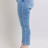 Dixie Belle Slim Fit Judy Blue Denim Jeans