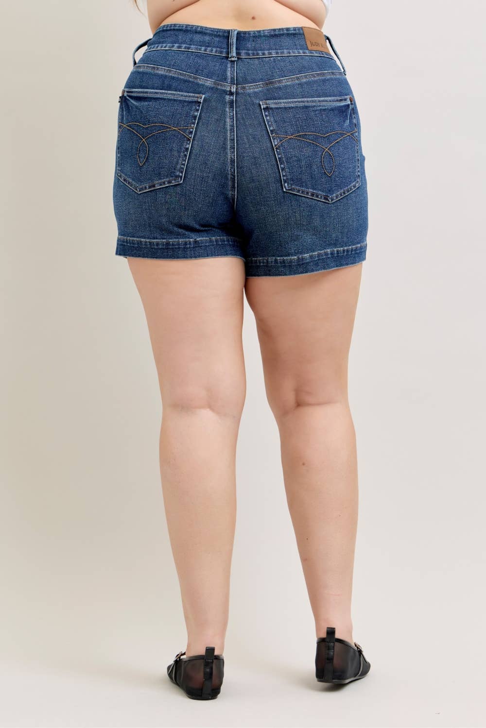 JUDY BLUE High Waisted Tummy Control Slim Short - PLUS