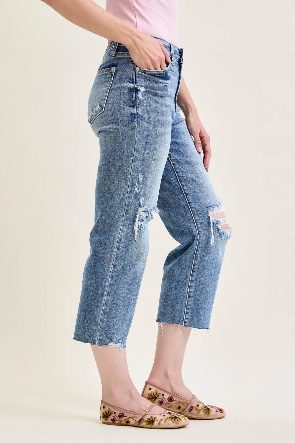 JUDY BLUE High Waisted w/ Destroy Crop Wide Leg