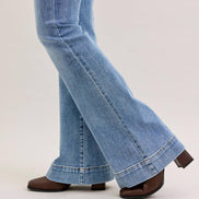 JUDY BLUE Mid Rise Flare
