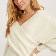 CROSSOVER RIBBED PULLOVER