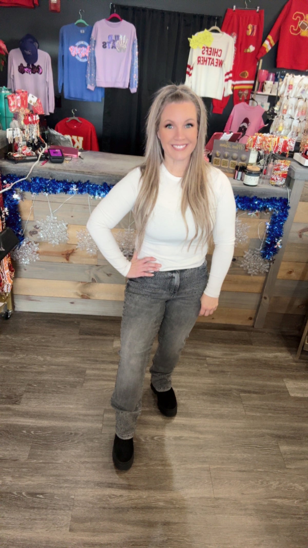 JUDY BLUE High Waisted Rhinestone Straight