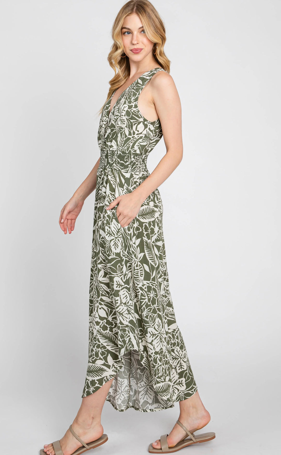 Sleeveless Jumpsuit w/Waist Smocking (green)
