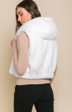 Load image into Gallery viewer, Soft Hooded Vest with Pockets

