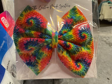 Load image into Gallery viewer, Hair Bows - 5in
