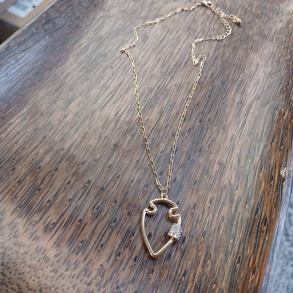 Small Arrowhead Bling Necklace Siler OR Gold