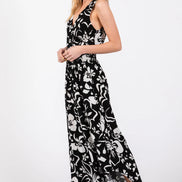 Sleeveless Jumpsuit w/Waist Smocking (Black)