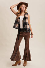 Load image into Gallery viewer, Reversible Tie-Front Fuzzy Vest
