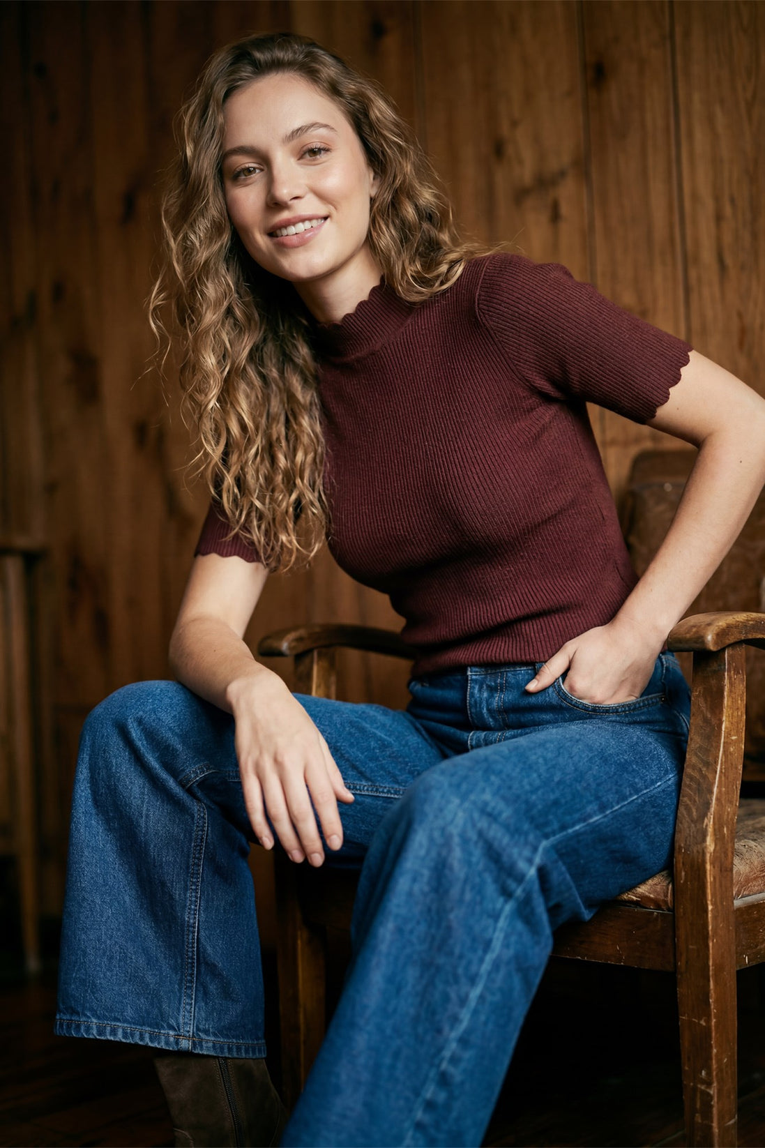 Short Sleeve Scallop Sweater