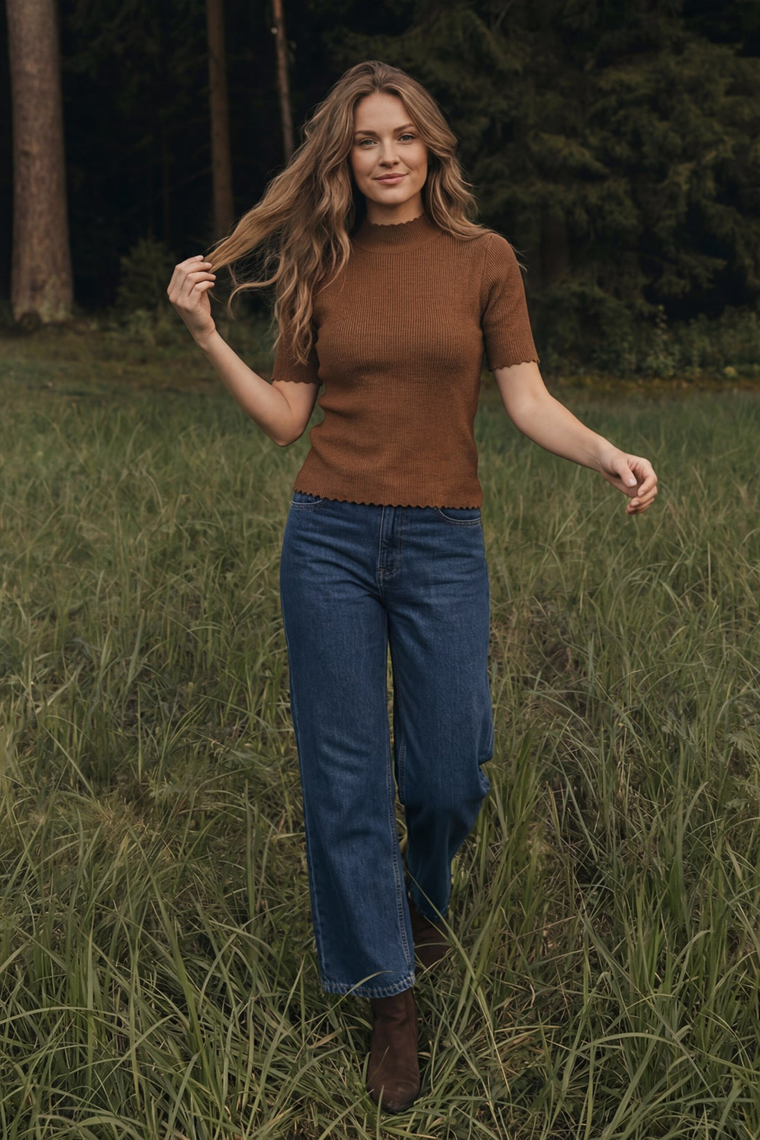 Short Sleeve Scallop Sweater