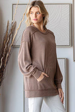 Load image into Gallery viewer, Ribbed Tunic Top w/Pockets
