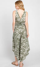 Load image into Gallery viewer, Sleeveless Jumpsuit w/Waist Smocking (green)
