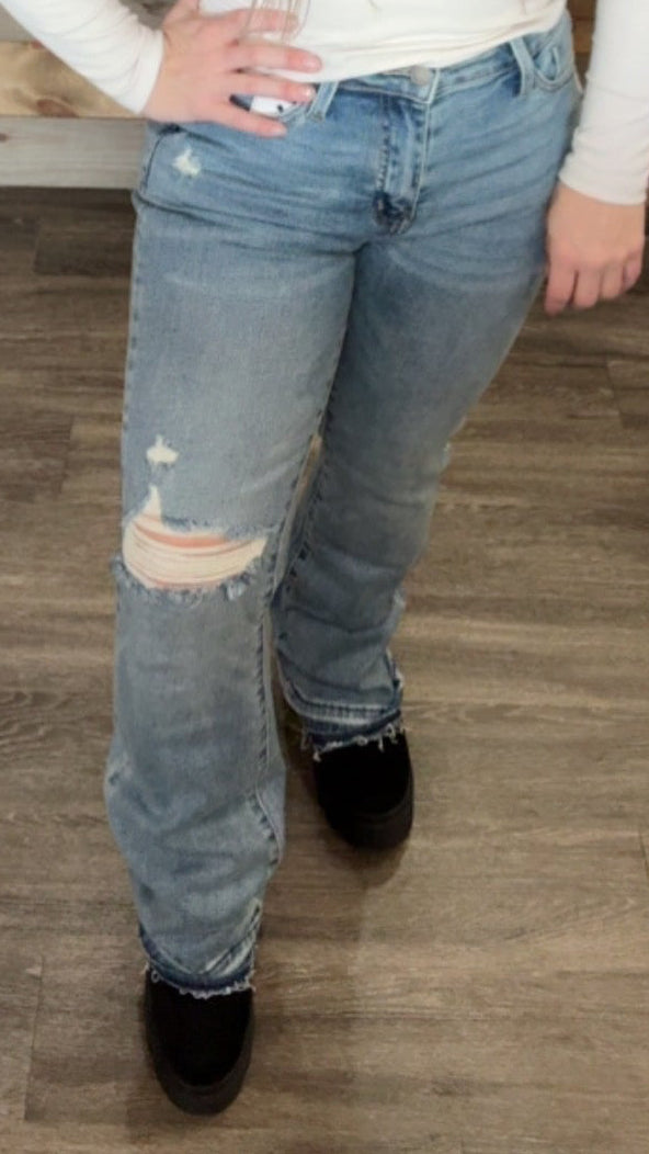 JUDY BLUE Mid Rise Destroy & Released Hem Bootcut