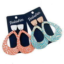 Load image into Gallery viewer, 3&quot; Metallic Embossed Hoops -Western Earrings
