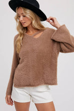 Load image into Gallery viewer, STRAPPY FRONT FUZZY PULLOVER
