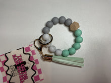 Load image into Gallery viewer, Wristlets
