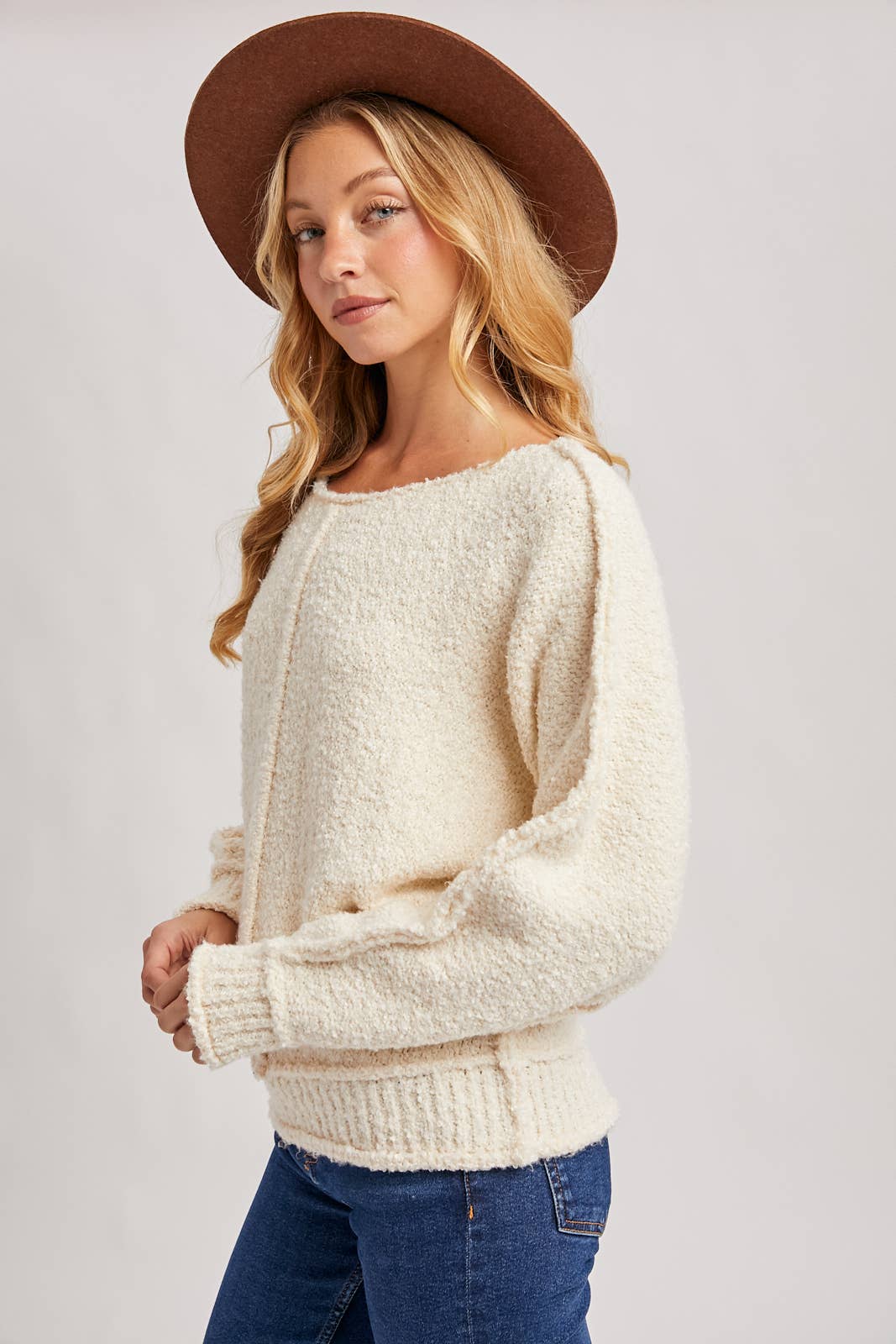 WIDE NECK OVERSIZED PULLOVER KNIT SWEATER