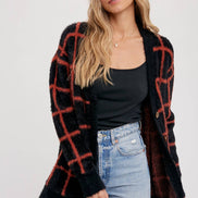 GRID PATTERN FUZZY CARDIGAN