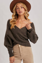 Load image into Gallery viewer, CROSSOVER RIBBED PULLOVER
