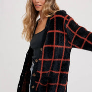 GRID PATTERN FUZZY CARDIGAN